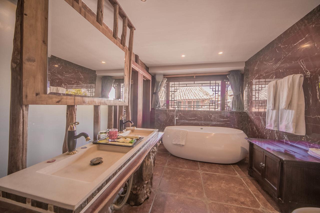 Lijiang Half Moon Bay Inn Luaran gambar