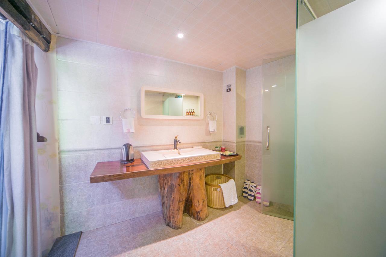 Lijiang Half Moon Bay Inn Luaran gambar