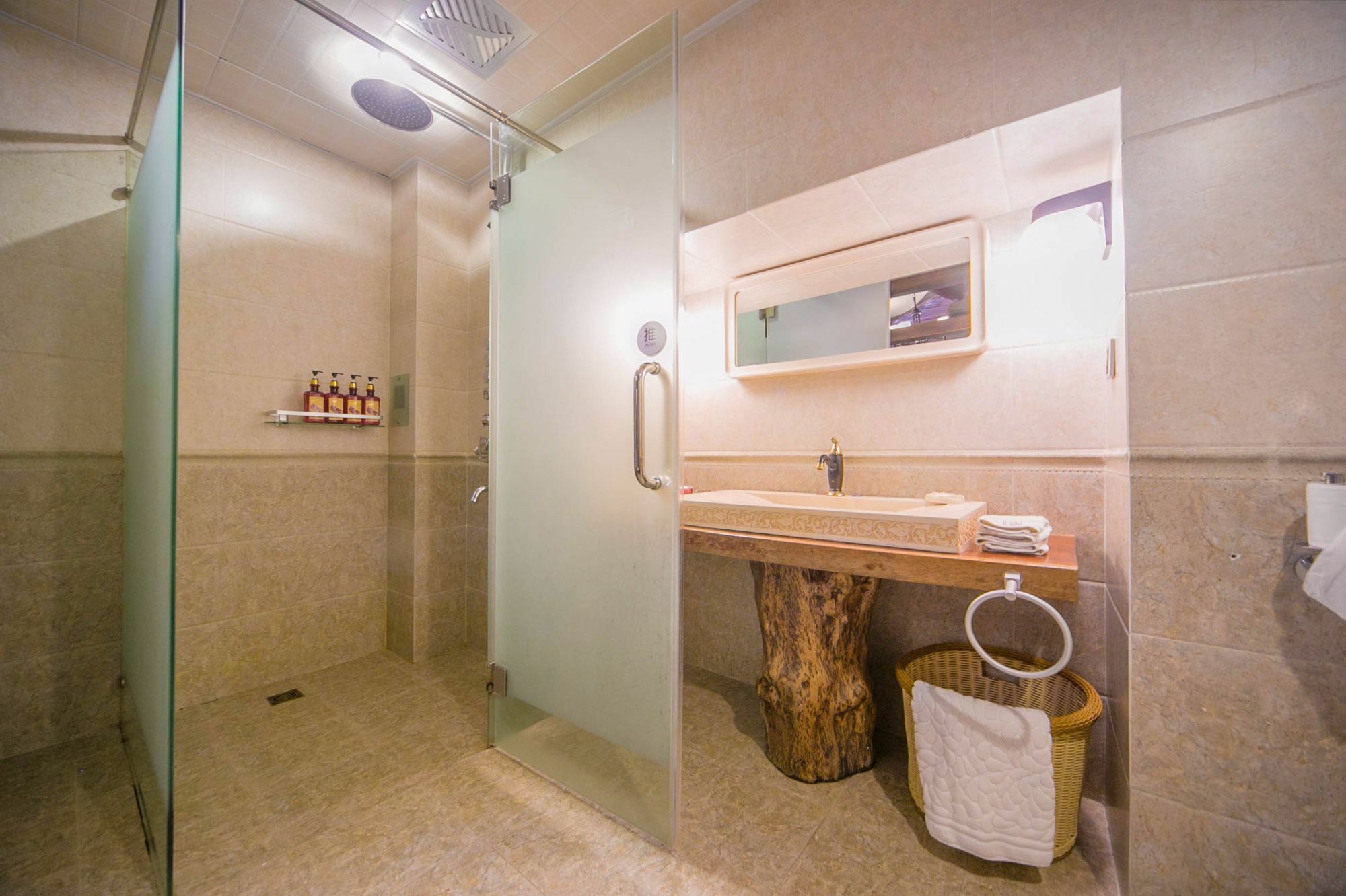 Lijiang Half Moon Bay Inn Luaran gambar